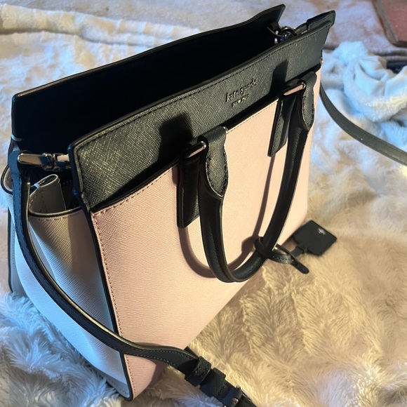 KATE SPADE “CAMERON” handbag- never used got as graduation gift w/o tags - Picture 2 of 5